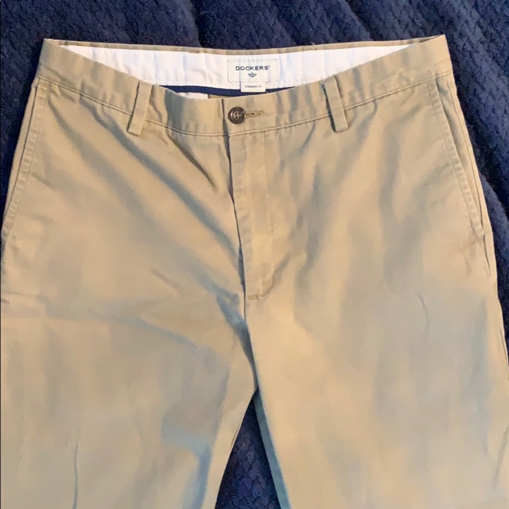 Dockers straight fit kahki pants